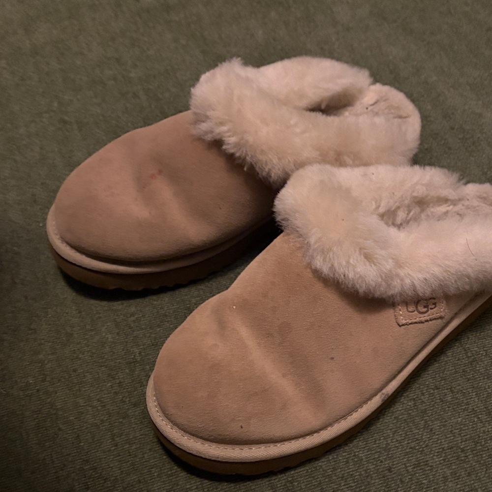 UGG Beige Slippers with Plush Lining - Picture 6 of 13